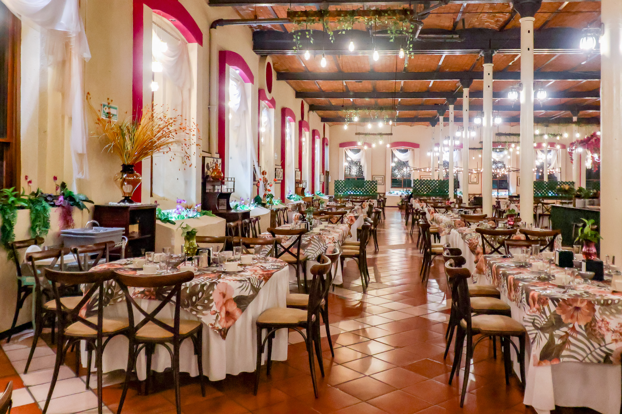 Servicio de alimentos para grupos y eventos